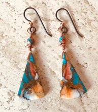 Load image into Gallery viewer, Stunning Turquoise, spiny oyster shell & copper earrings