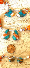 Load image into Gallery viewer, Stunning Turquoise, spiny oyster shell & copper earrings
