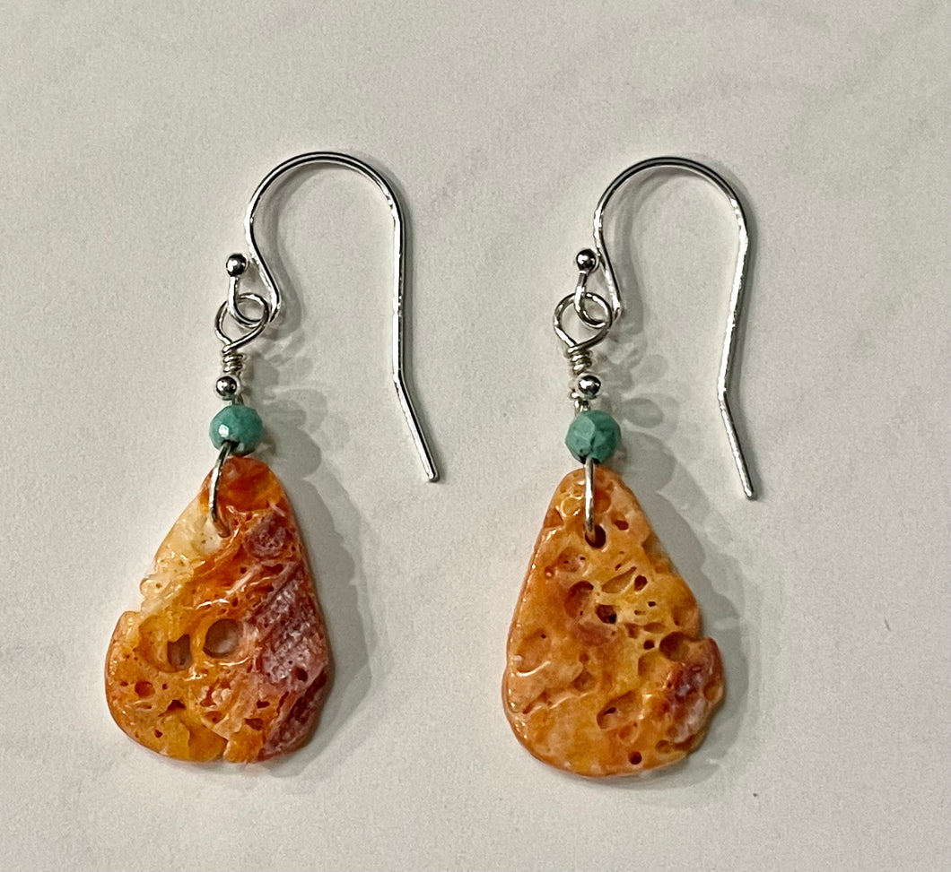 NEW! Spiny oyster shell earrings
