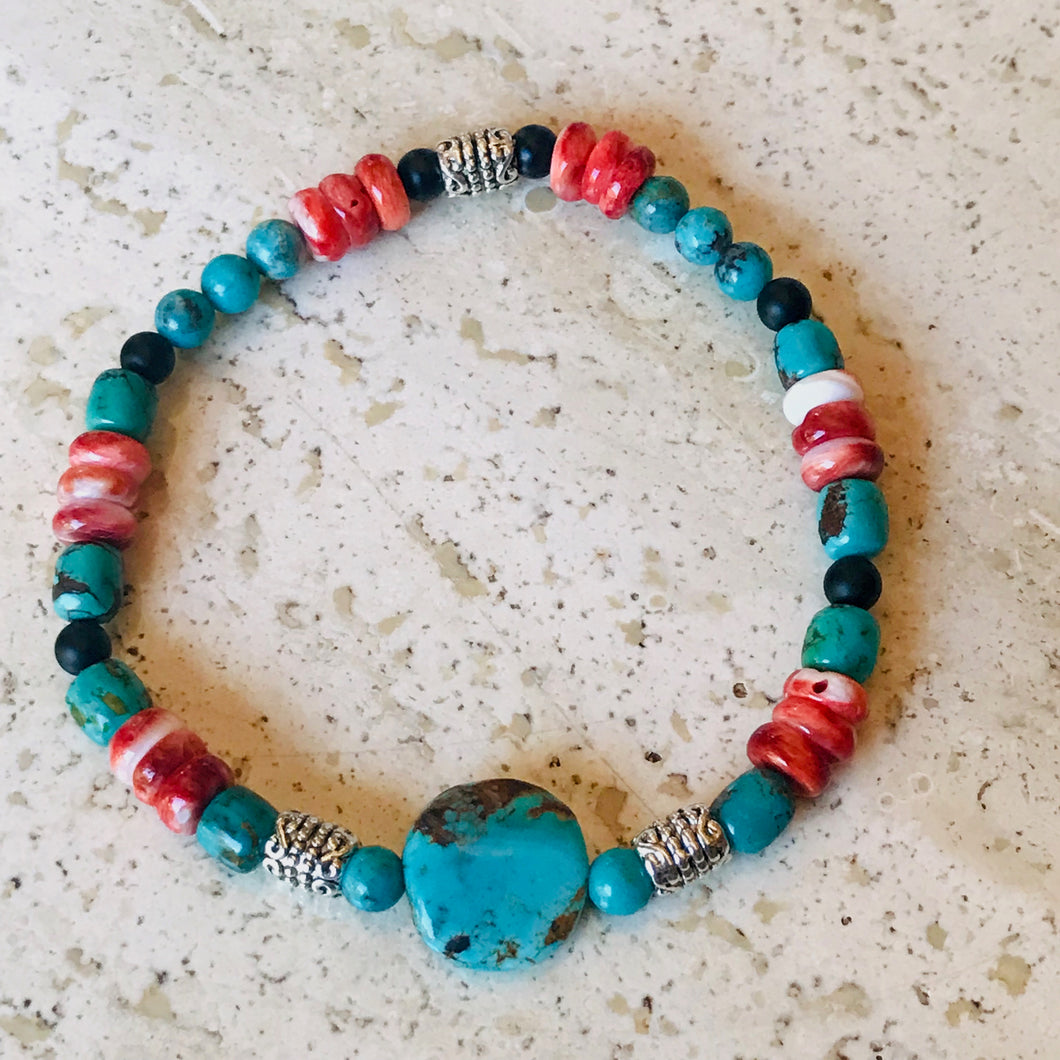 Woman's bracelet; Turquoise, spiny oyster shell