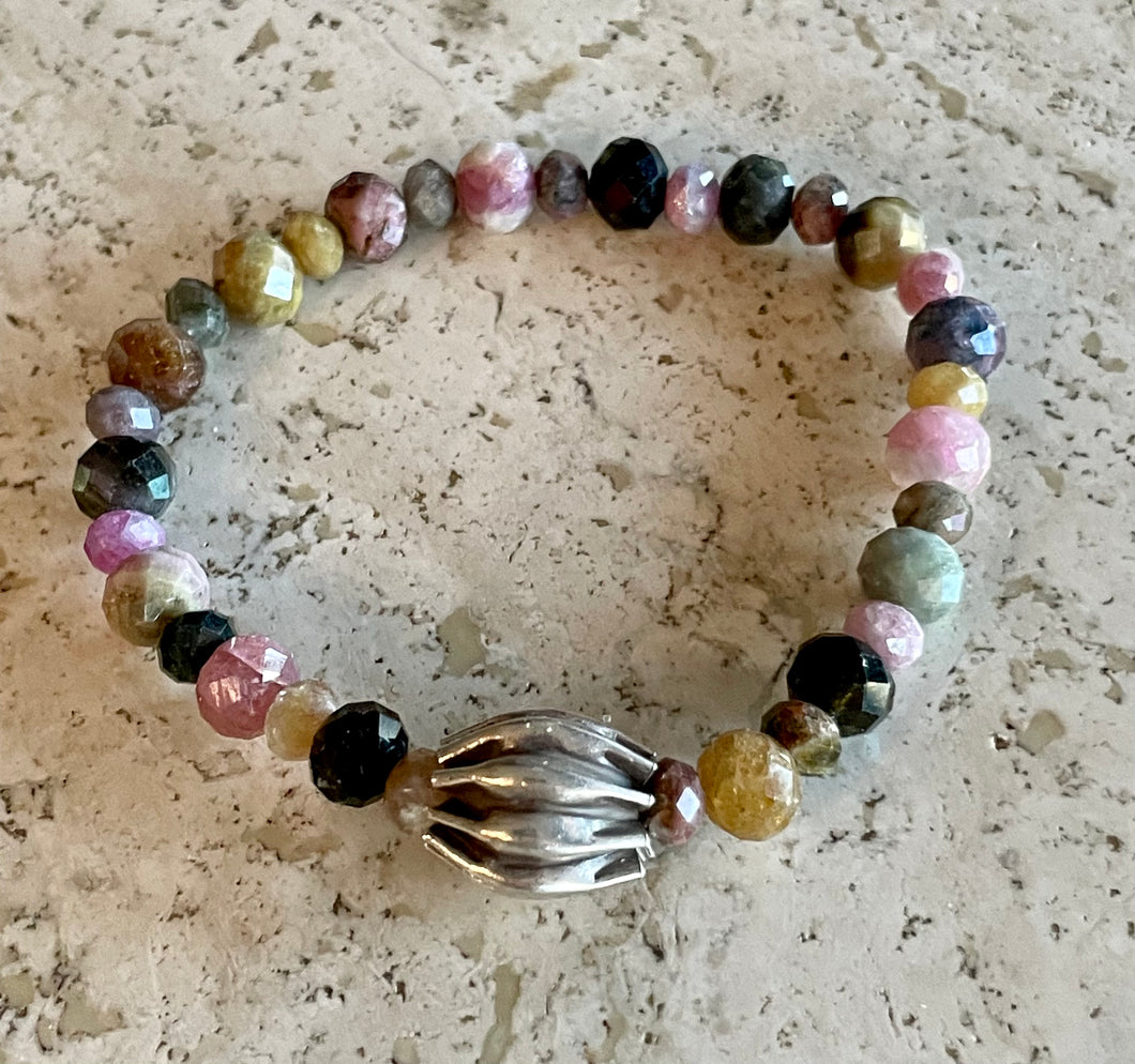 Tourmaline and Bali Silver Woman's Bracelet